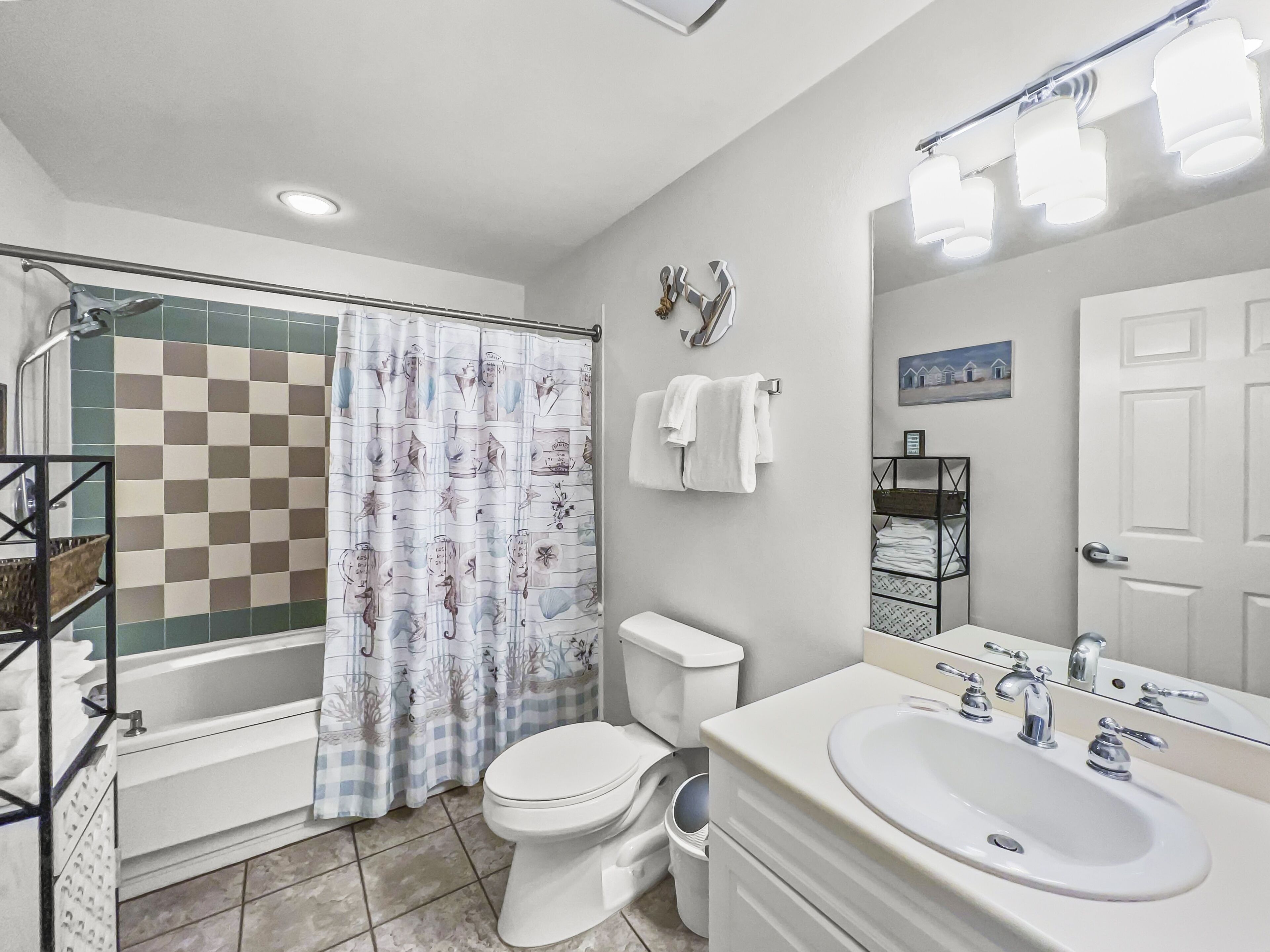 Golden On 30a 1 Bedroom Condo by Redawning