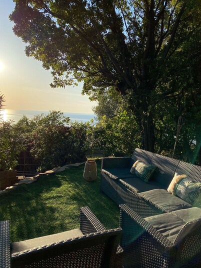 Villa with breathtaking sea and sunset views