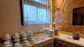 Tägliches inbegriffenes Frühstücksbuffet