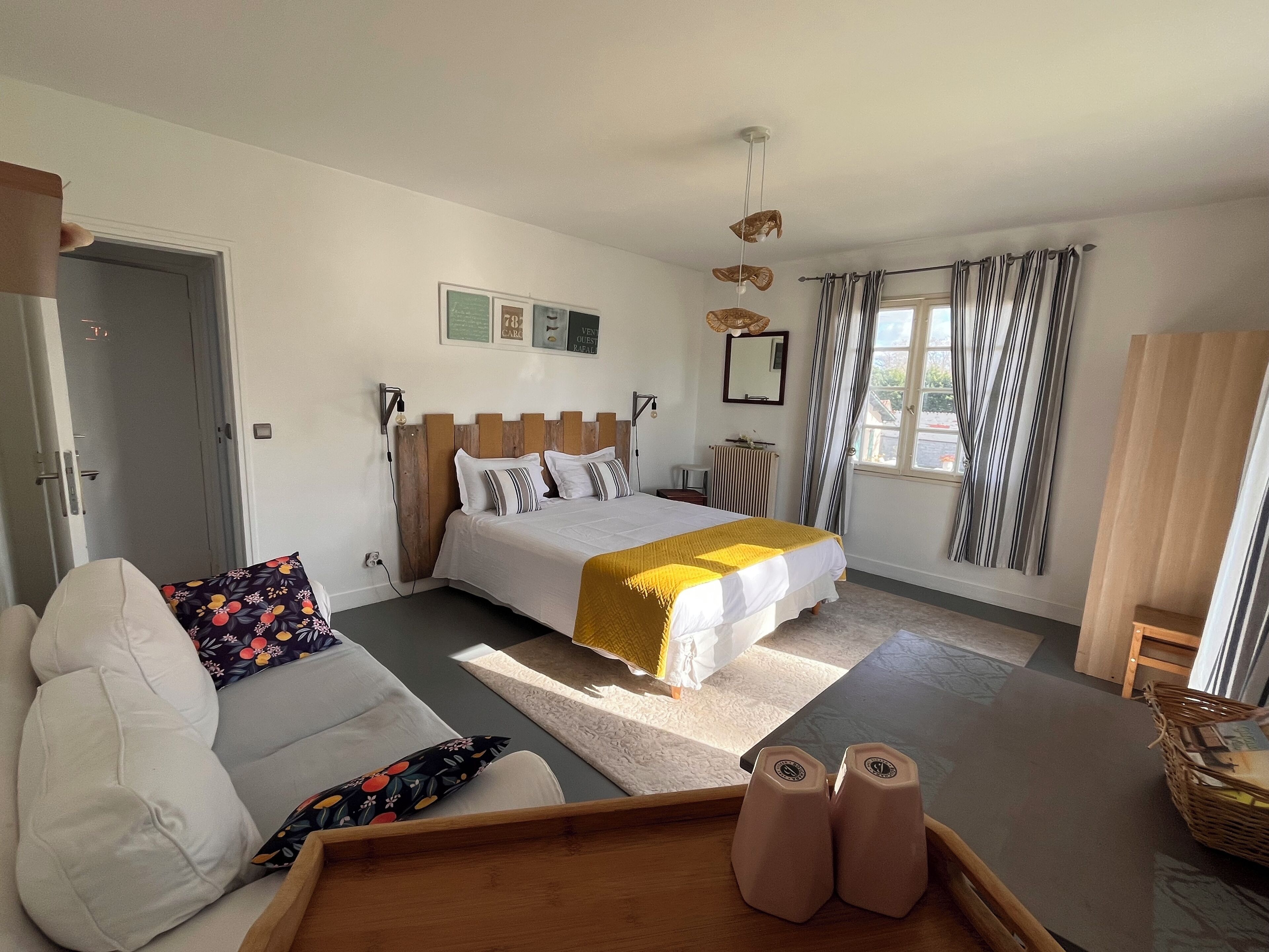 2 habitaciones, cuna de viaje, wifi gratis y ropa de cama 