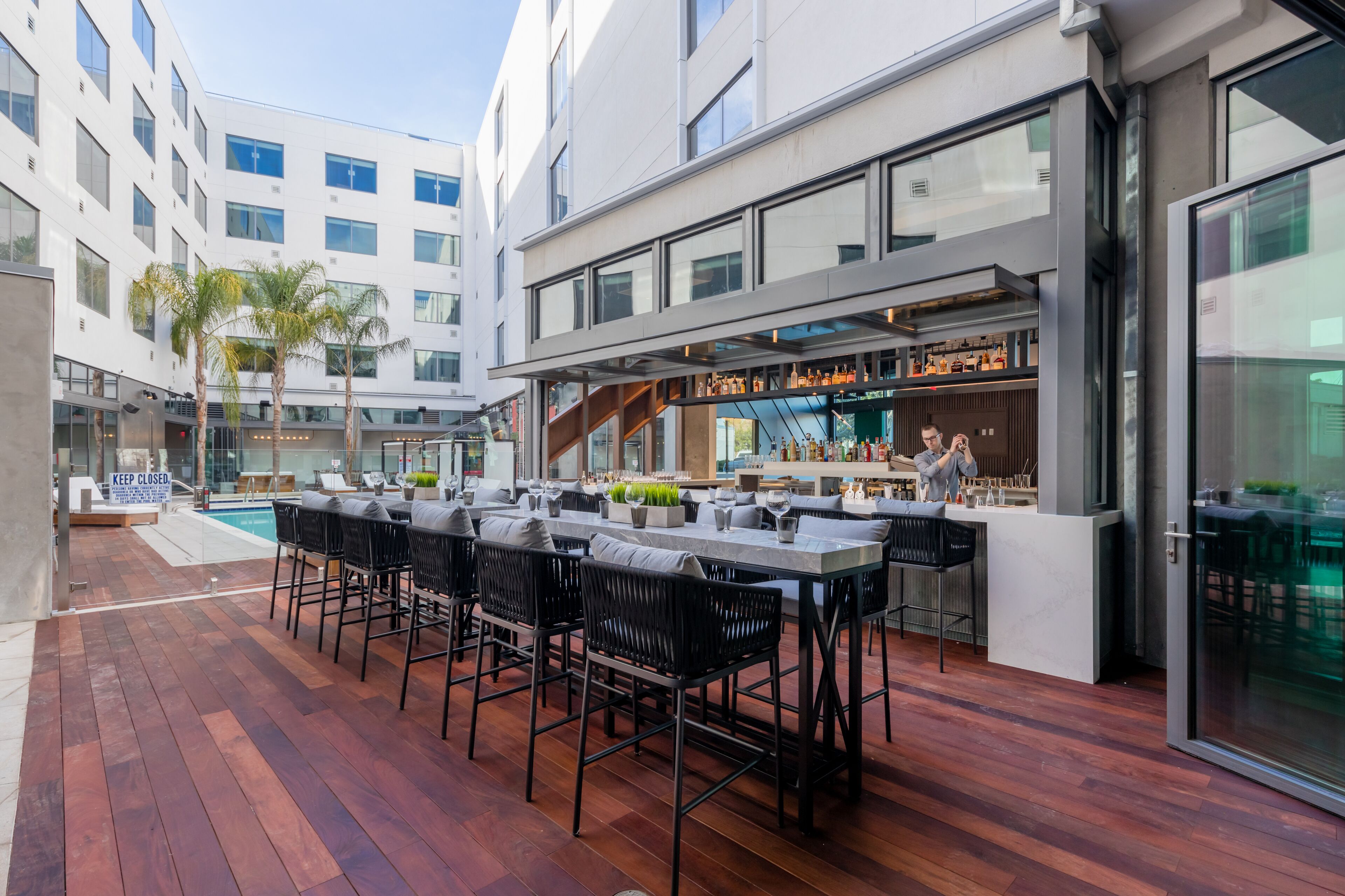 cocktail bar, pool views, open daily