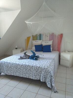 1 chambre, fer et planche à repasser, Wi-Fi gratuit, draps fournis