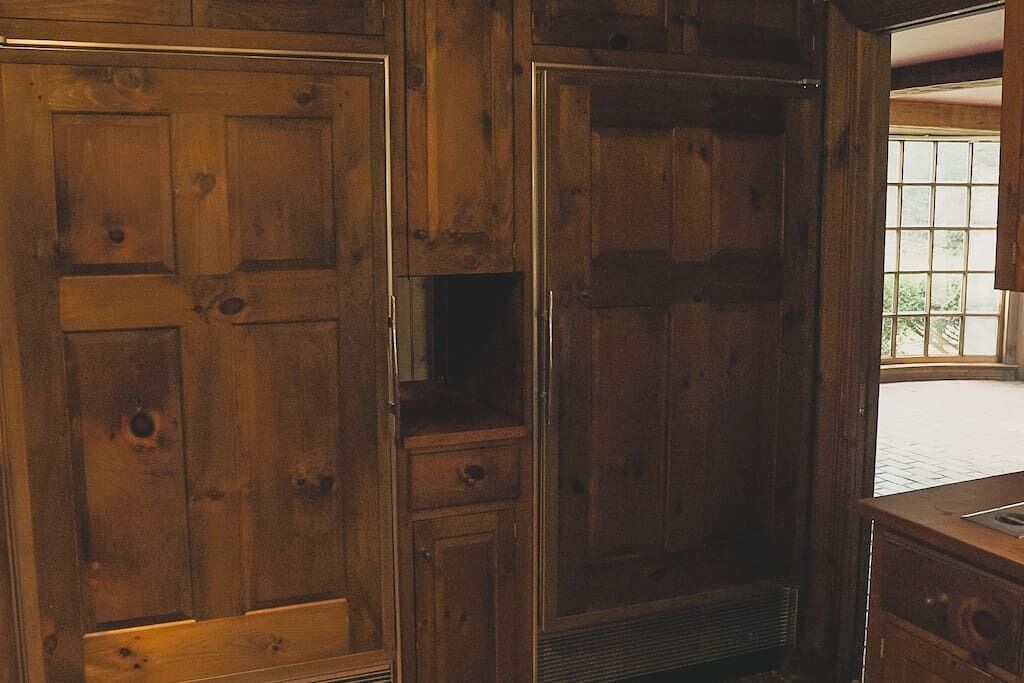 Beautiful in town acreage