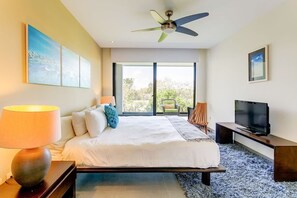 2 habitaciones, caja de seguridad en la habitación y escritorio 