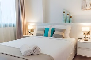 2 Schlafzimmer, Bügeleisen/Bügelbrett, Bettwäsche