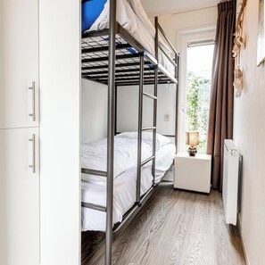3 chambres, accĂšs Internet