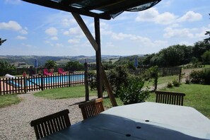 Pool - 3 star cottage - spacious - quiet - pool and view! (Laparrouquial)