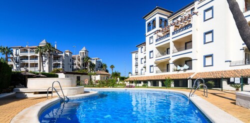 EL FARO 60 - One Bedroom Apartment, Sleeps 3