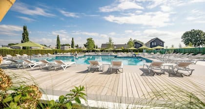 Group accommodation 12+3