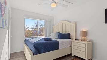 2 bedrooms, iron/ironing board, free WiFi, bed sheets