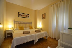 1 dormitorio, sábanas de algodón egipcio, tabla de planchar con plancha