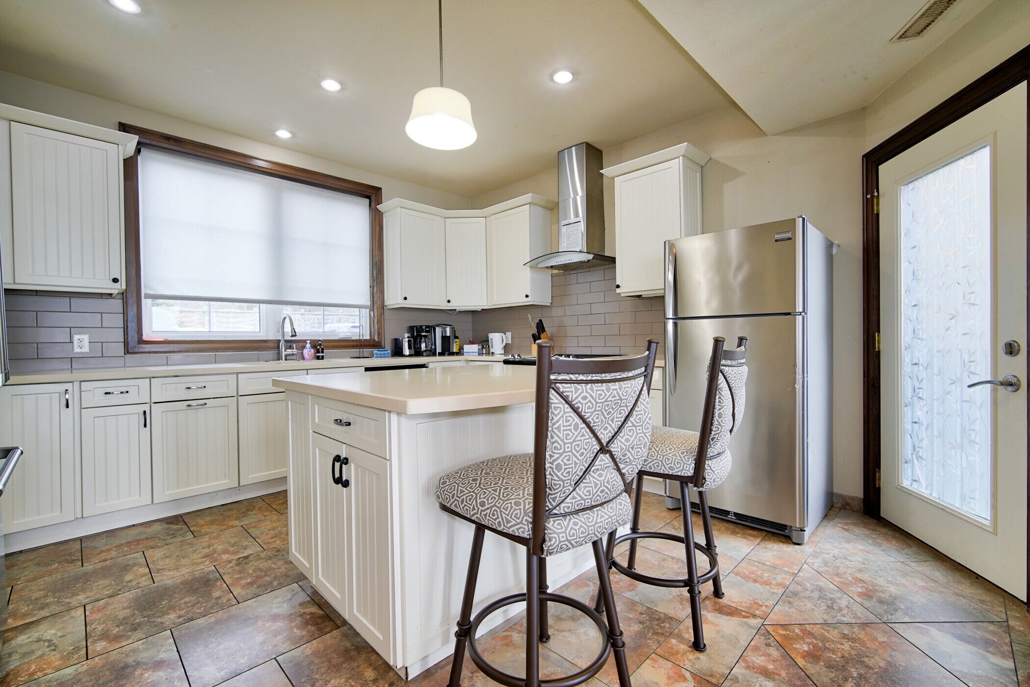 Blue View 10 - Aqua Center