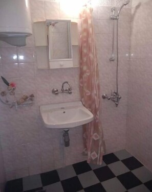 Bathroom - Живей Свободно,Виж София (Sofia)