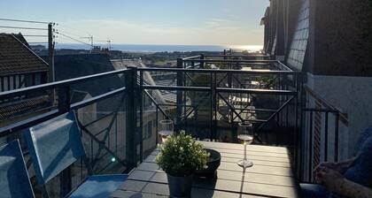 Appt terrasse vue mer, 2 chambres / Appt terrace sea view with 2 bedrooms