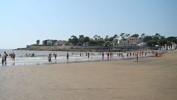 In Strandnähe, Liegestühle