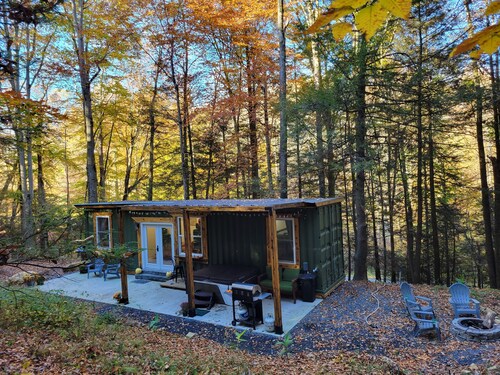 Book Your Adventure Getaway at our Container Cabin near New River Gorge