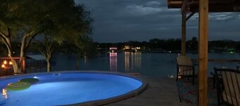 Living the Dream- Lakefront w/ Pool & Hot Tub
