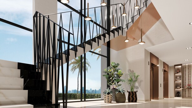 Un interior moderno con una escalera de diseño geométrico, ventanas amplias y plantas de interior.