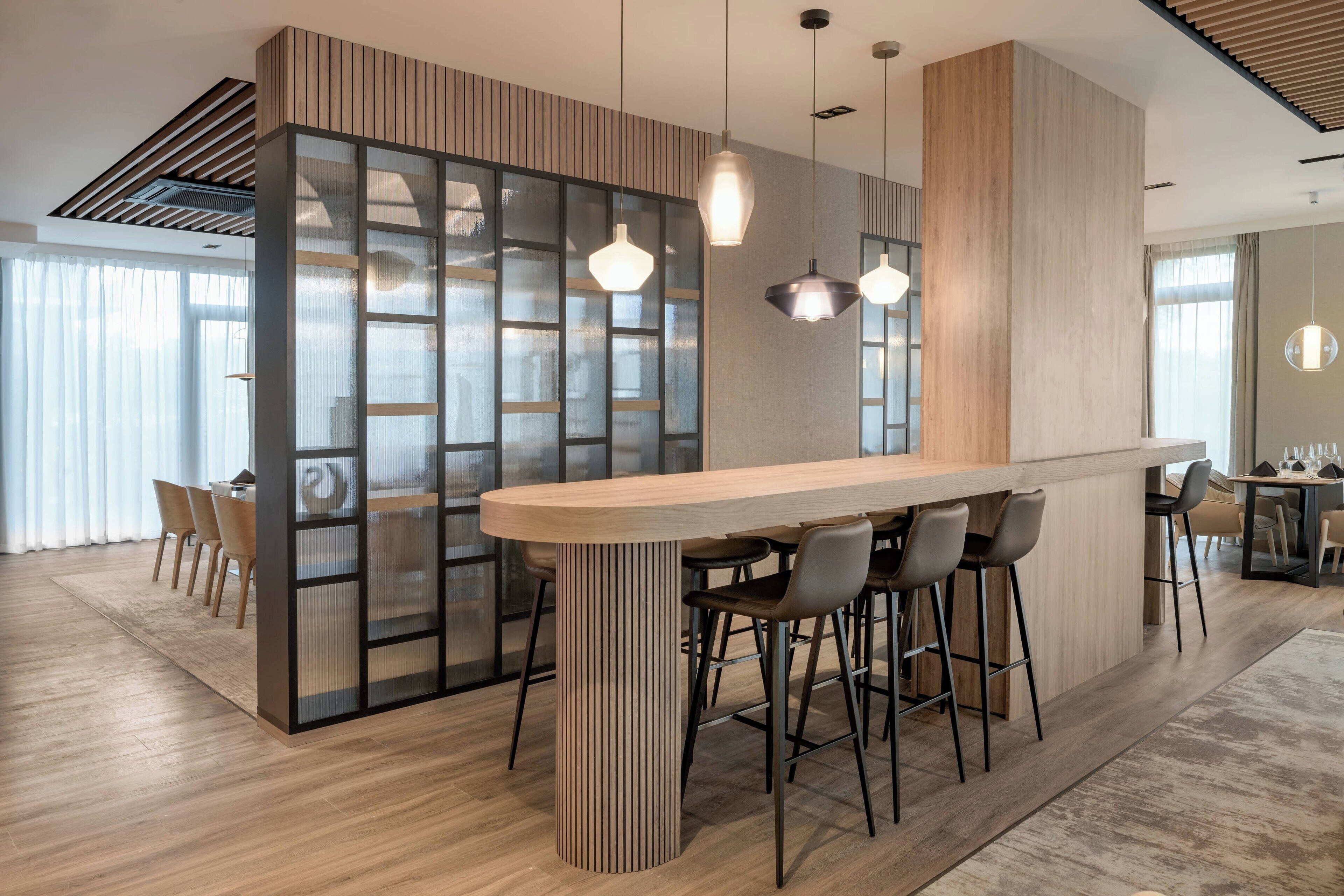 breakfast, lunch, dinner served; international cuisine, garden views