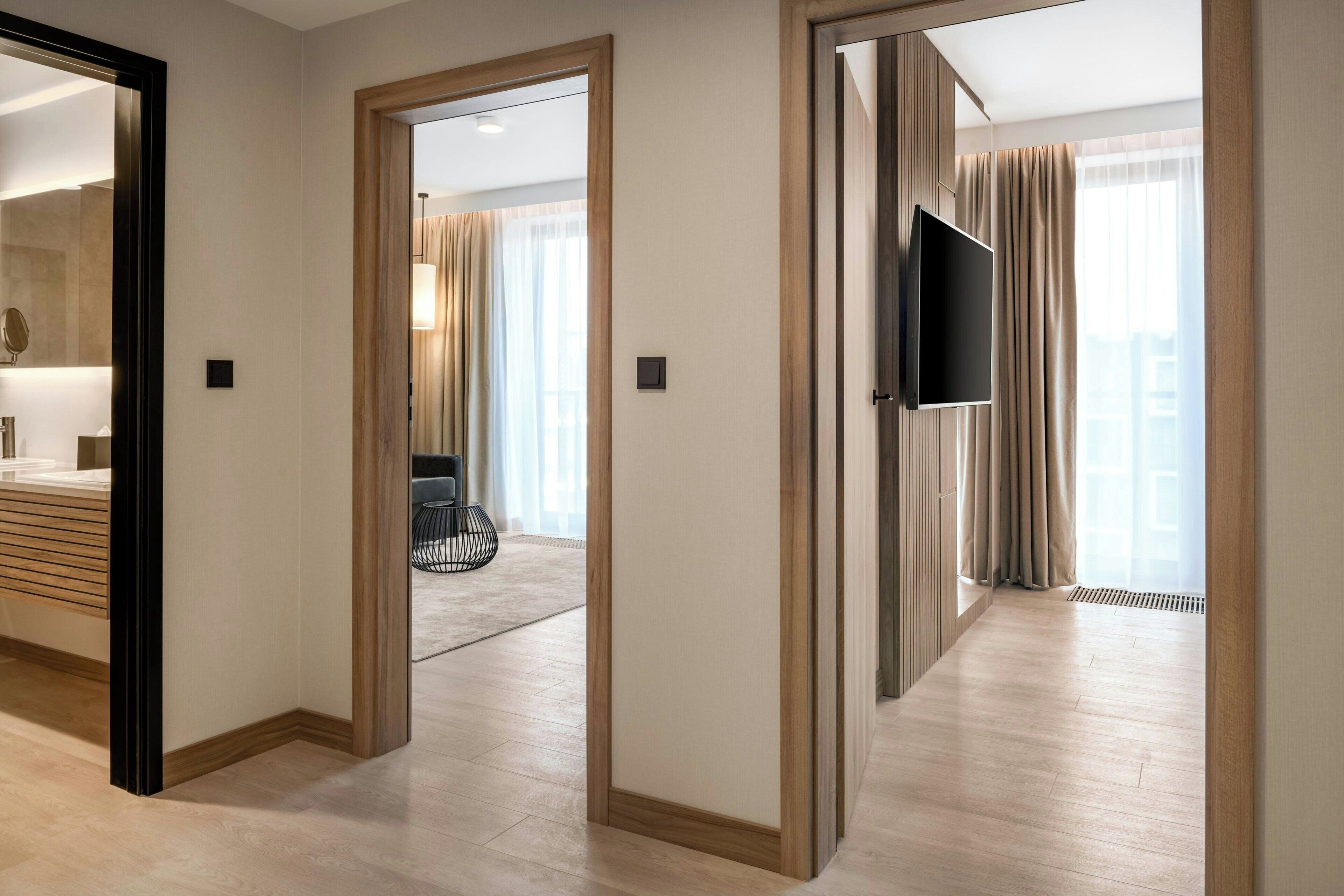 junior suite, 1 bedroom, balcony | 1 bedroom, hypo-allergenic bedding, in-room safe, desk