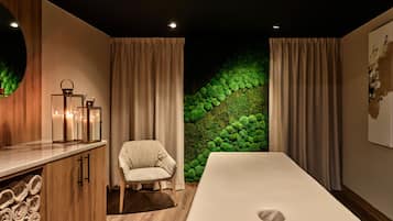 Liệu pháp hương thơm, 3 phòng trị liệu, dịch vụ massage
