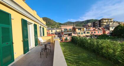 Apartment M with private balcony