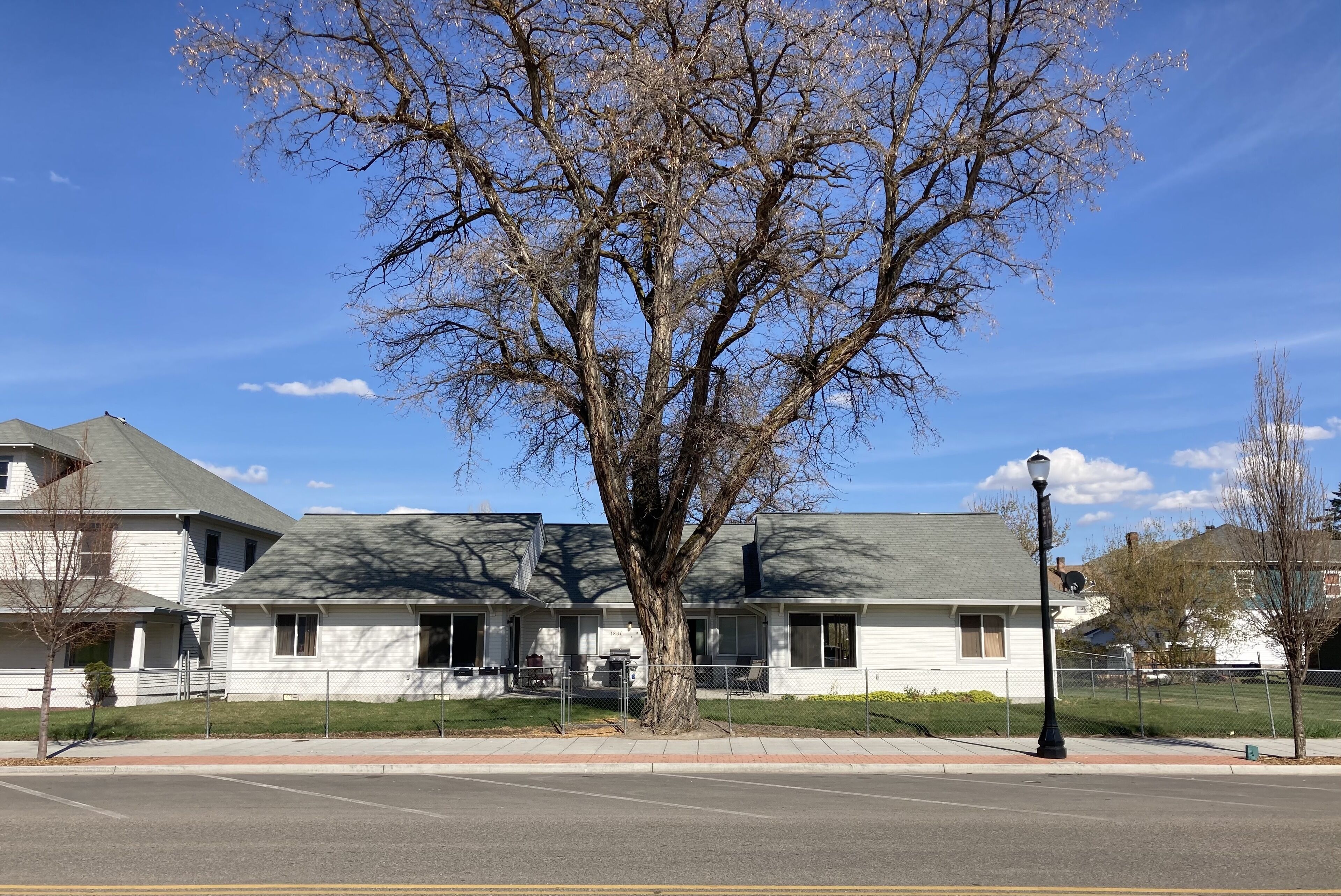 Resort Street Resort Suite #B