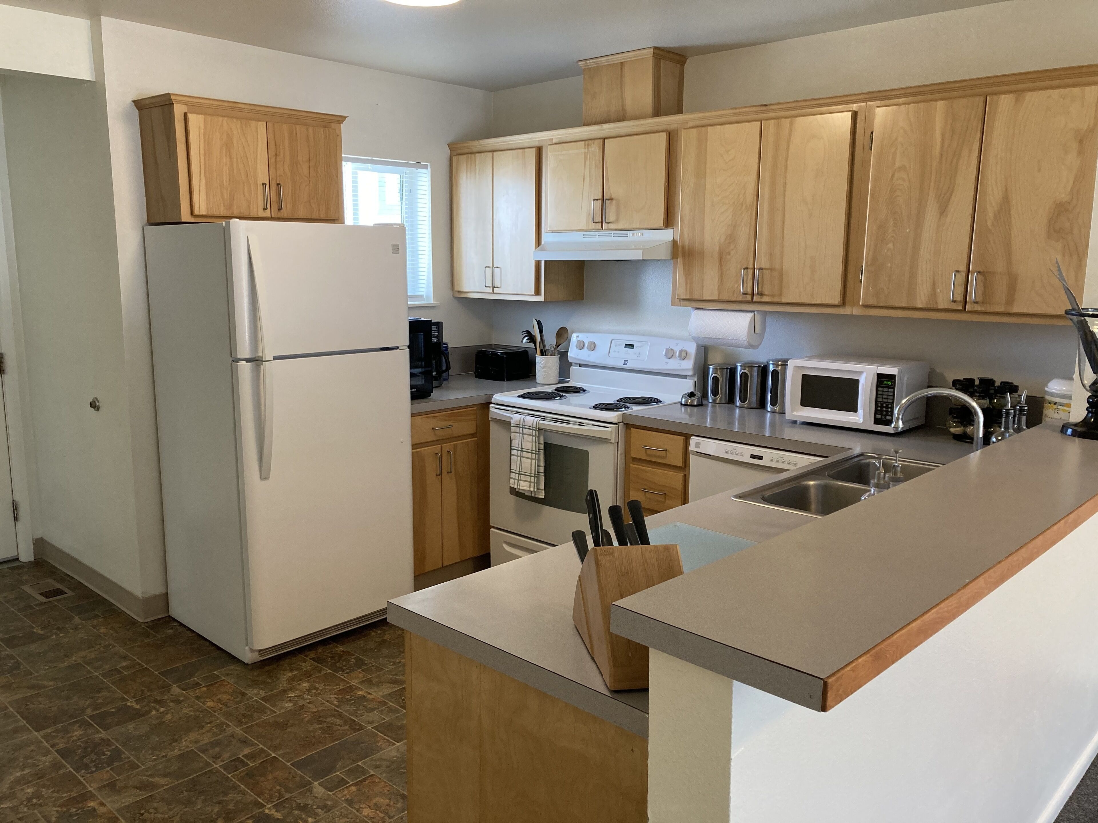 Resort Street Resort Suite #B