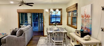 Lake Hartwell Covered Dock & Sunset Beach 3BD, 1BA