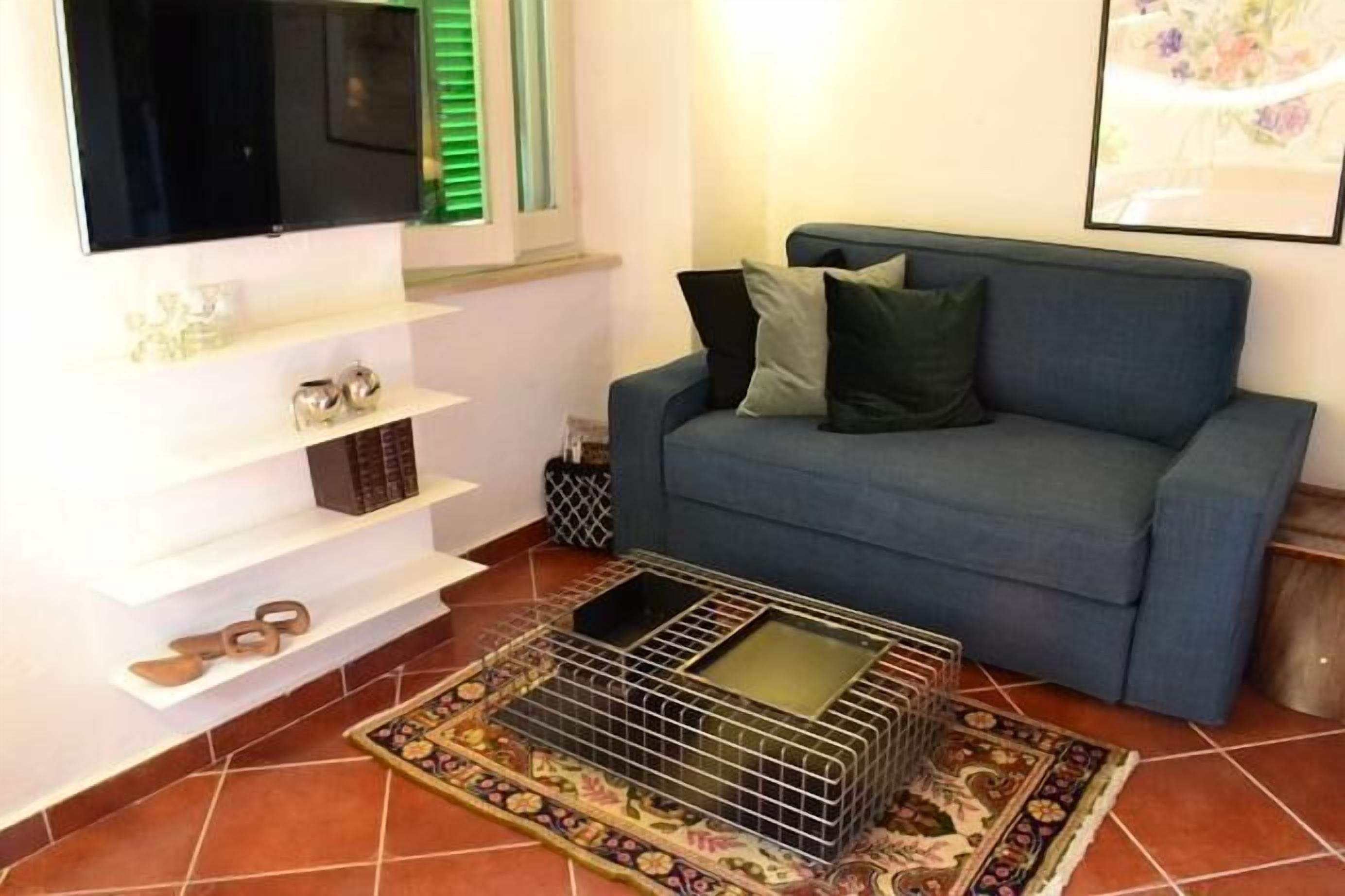 CASA MESSI A VICOLO DELLA RIVOLTA 31 APT. 4