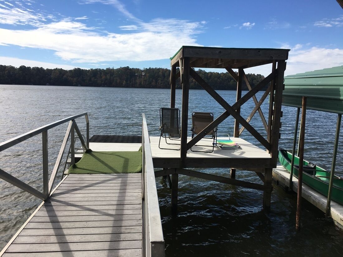 Lake Tuscaloosa Views<br>Possible 3rd night free.