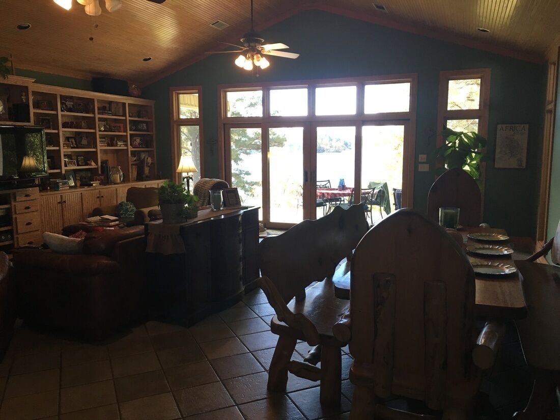 Lake Tuscaloosa Views<br>Possible 3rd night free.