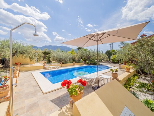 Cubo's Casa Rural Yanza / piscine privée / grande intimité / proche du centre urbain