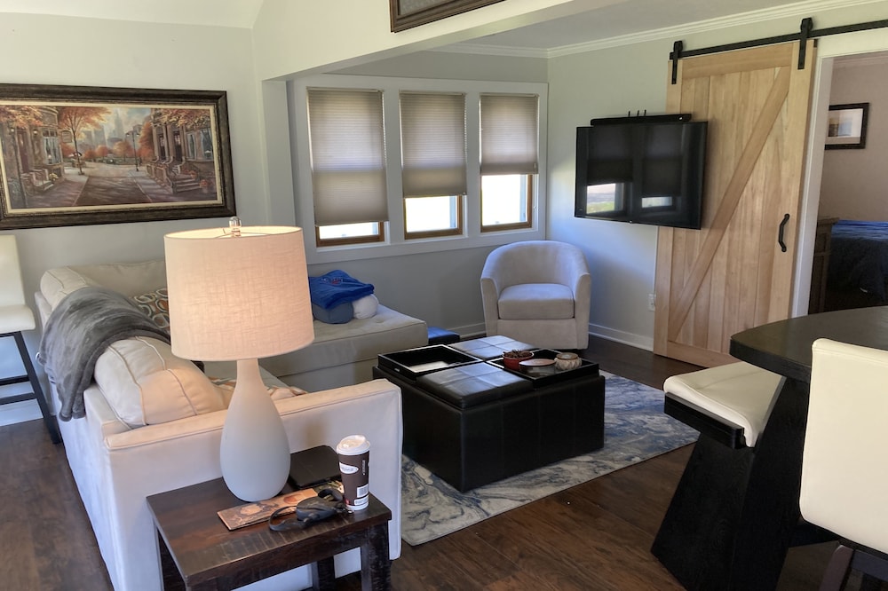 Comfy Cottage