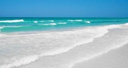 Siesta Key- 2 Bed 1Bath Villa,1500 ft from Beach, Barefoot Bungalows -"GULL"