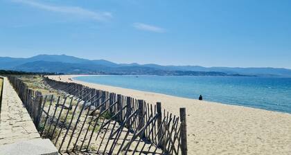 Bel Appartement au 1er Ă©tage dâune villa calme, Ă la campagne, proche dâAjaccio