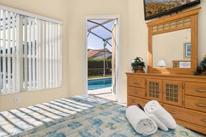4 bedrooms, iron/ironing board, free WiFi, bed sheets