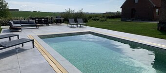 Luxurious villa with swimming pool in an idyllic location with stunning views