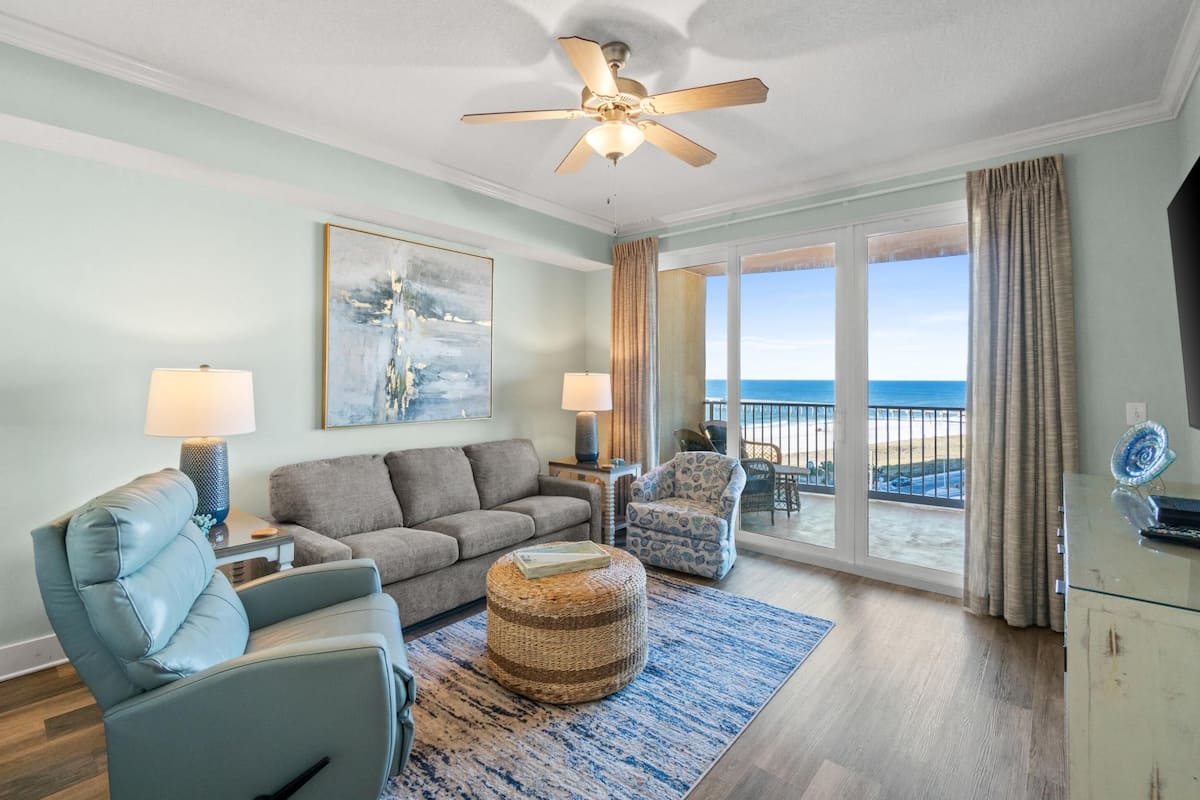 Condo, 1 Bedroom, Sea View (704) | Living area | 45-inch flat-screen TV with cable channels, TV