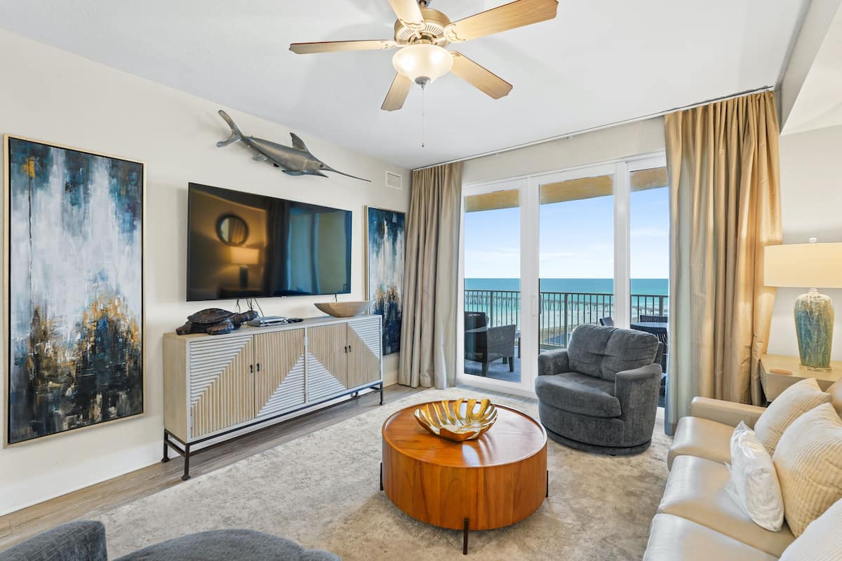 Condo, 3 Bedrooms, Sea View (907) | Living area | 45-inch flat-screen TV with cable channels, TV