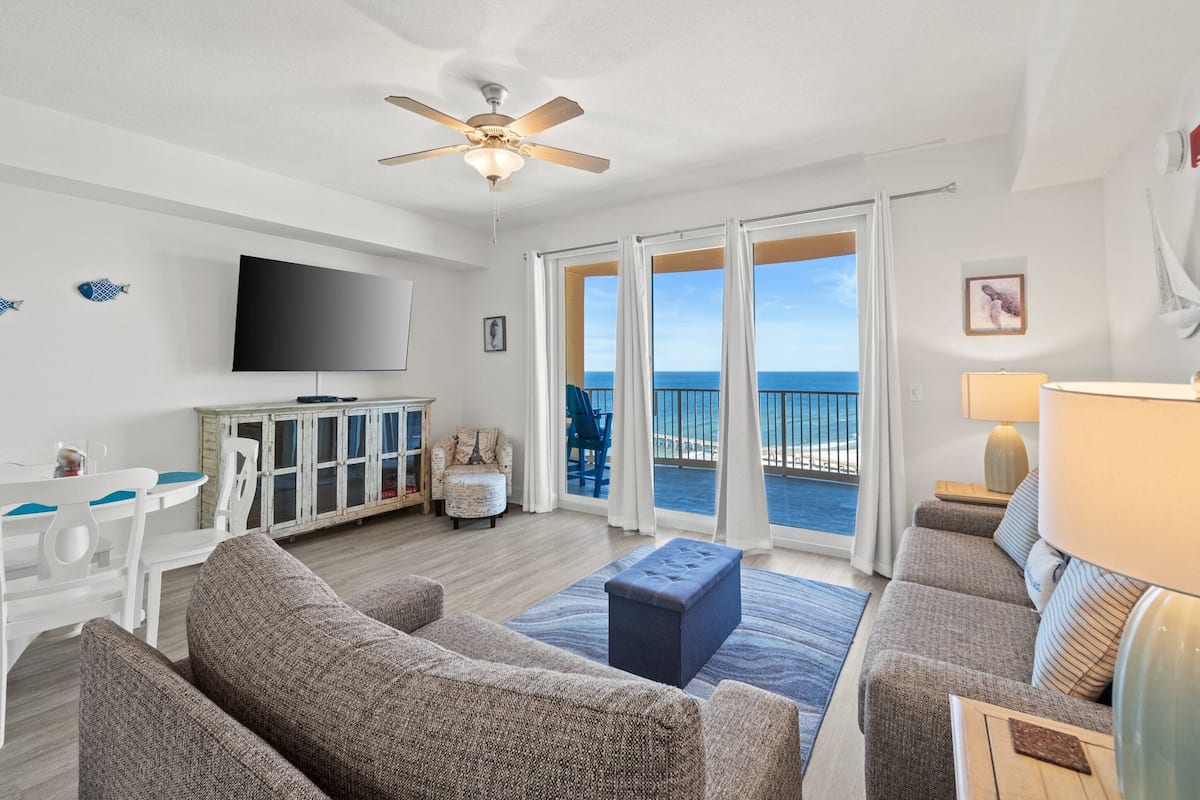 Condo, 1 Bedroom, Pool View (3-2008) | Living area | 45-inch flat-screen TV with cable channels, TV