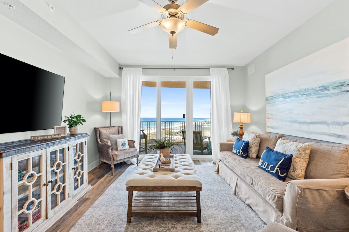 Condo, 3 Bedrooms, Sea View (906) | Living area | 45-inch flat-screen TV with cable channels, TV