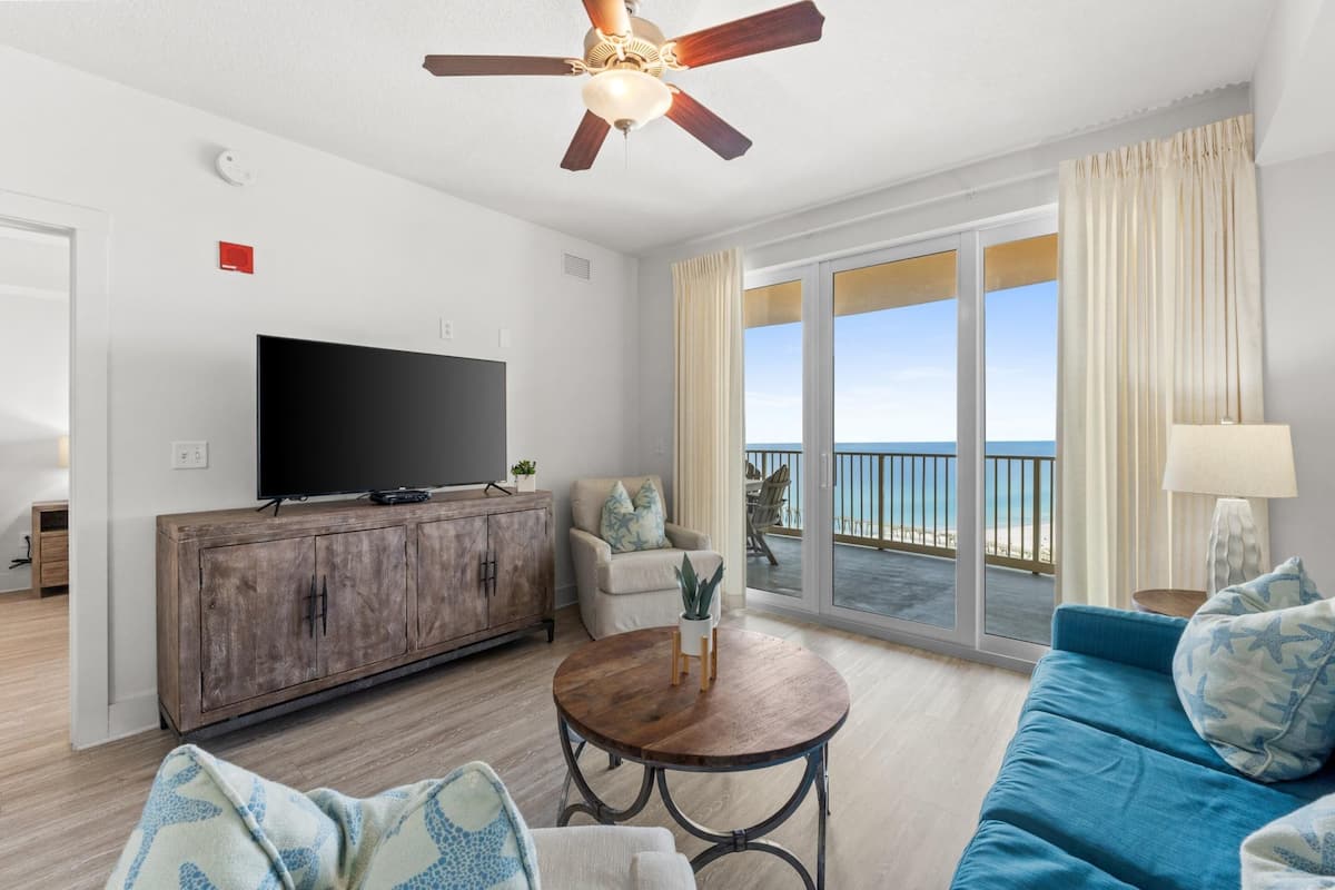 Condo, 1 Bedroom, Ocean View (3-2109) | Living area | 45-inch flat-screen TV with cable channels, TV