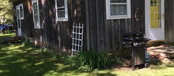 Cute 2+ Bedroom Cottage