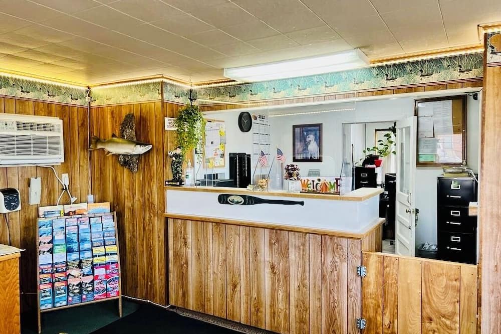Sage N Sand Motel