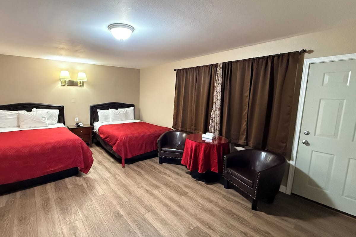 Habitación individual Deluxe, 2 camas Queen size, para no fumadores, cocina | Sábanas de algodón egipcio y ropa de cama de alta calidad