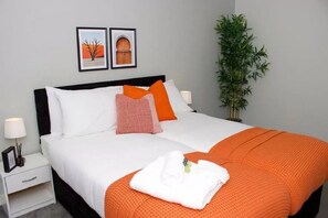 2 Schlafzimmer, Bügeleisen/Bügelbrett, kostenloses WLAN, Bettwäsche