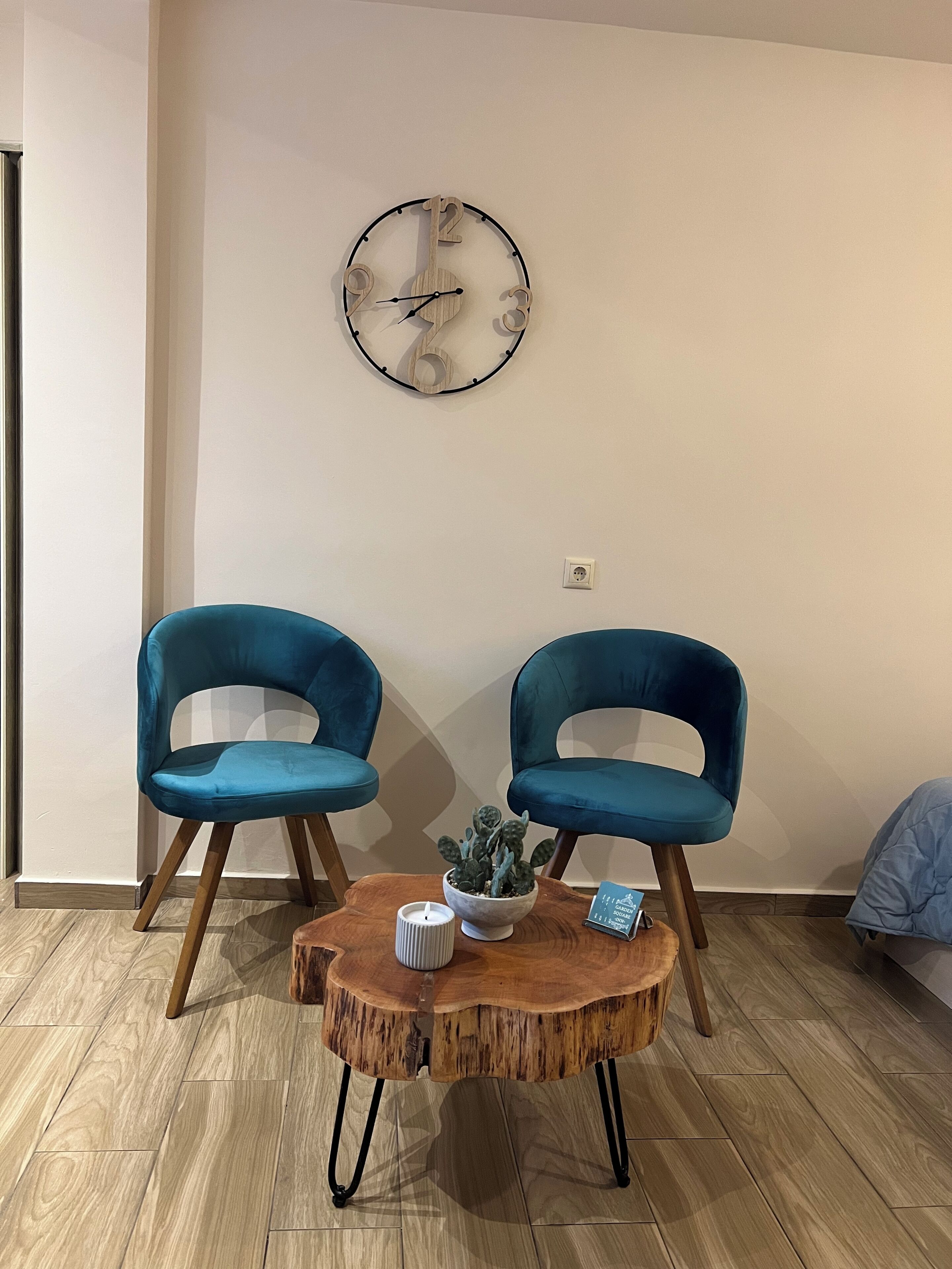 Standard Double Room | Iron/ironing board, free WiFi, bed sheets
