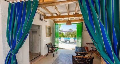 Cortijo Don Simón Cabra by Ruralidays