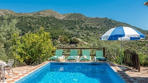 Pool - Cortijo la Joya Cómpeta by Ruralidays (Málaga)